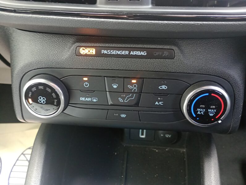 FORD FOCUS ST-LINE