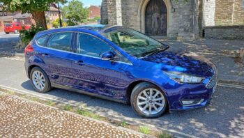 FORD FOCUS TITANIUM TDCI 5-Door