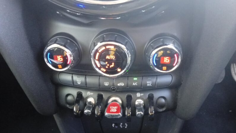 Mini Hatch One
