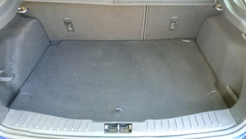 FORD FOCUS TITANIUM TDCI 5-Door
