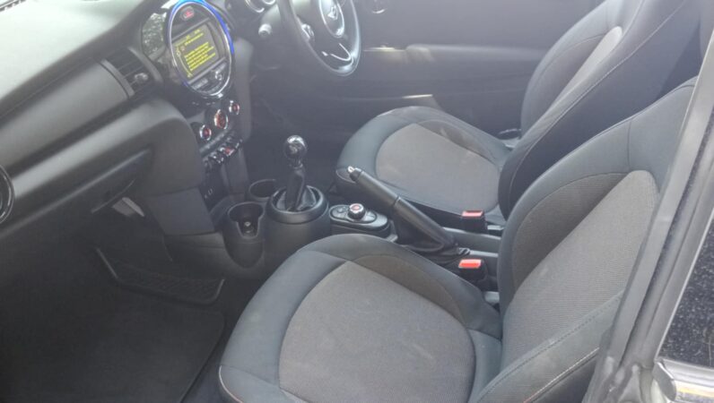 Mini Hatch One