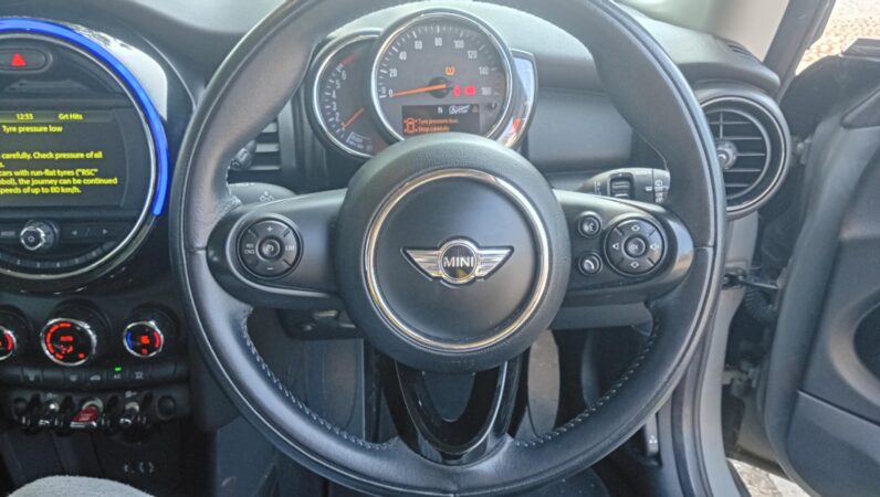 Mini Hatch One