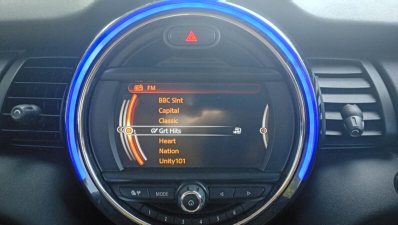 Mini Hatch One