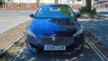 FORD FOCUS TITANIUM TDCI 5-Door