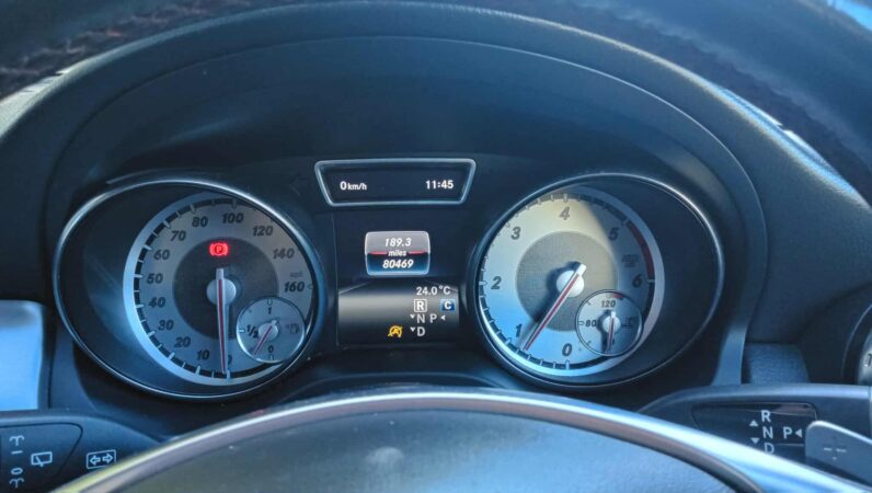 MERCEDES-BENZ GLA 220 D 4MATIC AMG LINE