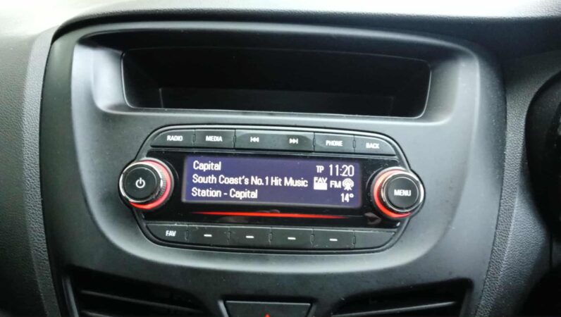 VAUXHALL VIVA 1.0i SE